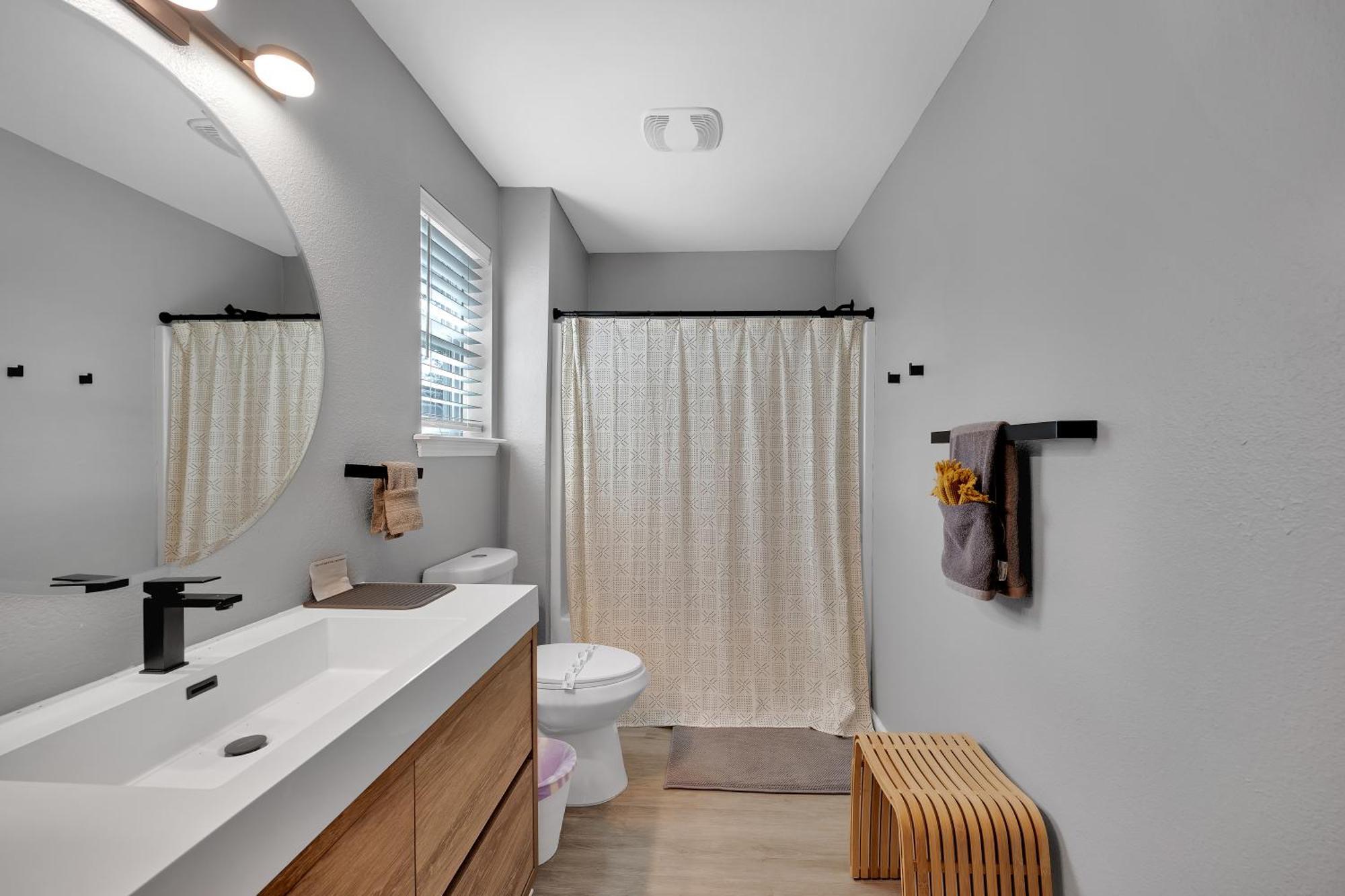 {Hidden Gem} Beach Home Blocks From Ocean +6 Bikes Джэксонвилл-Бич Экстерьер фото