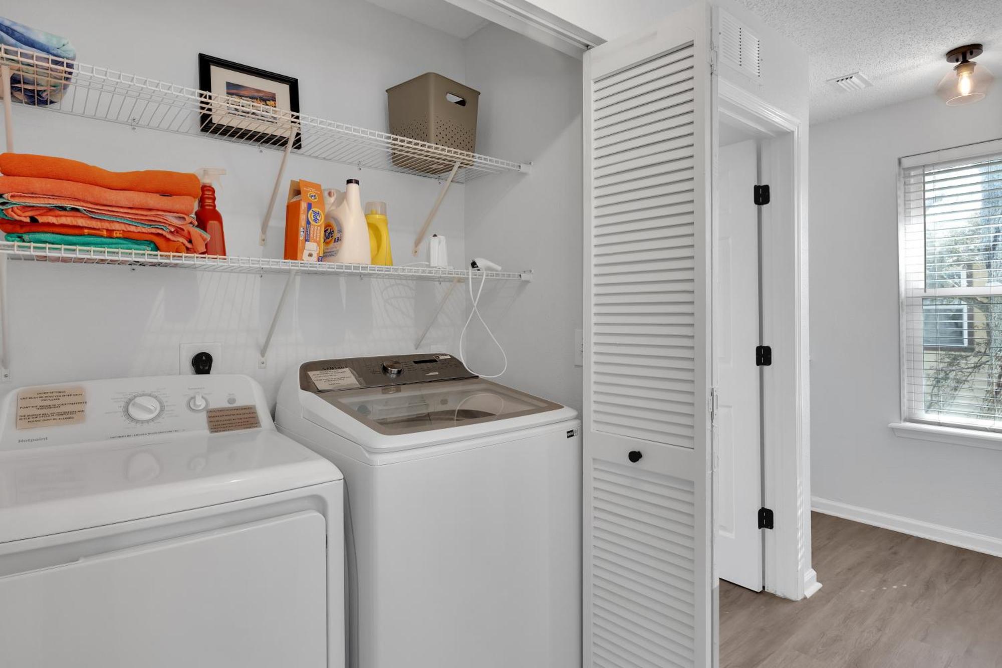 {Hidden Gem} Beach Home Blocks From Ocean +6 Bikes Джэксонвилл-Бич Экстерьер фото